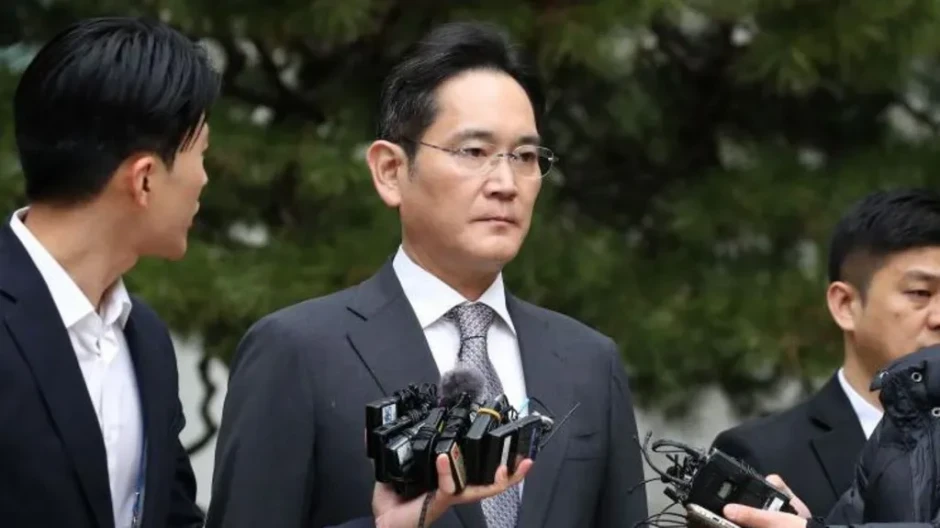 Верховный суд Южной Кореи оправдал главу Samsung Ли Чжэ Ёна по делу о мошенничестве