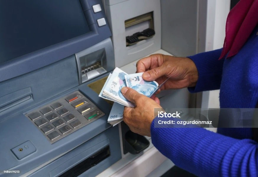Зейнетақыны табыс көзі ретінде есепке алып несие беруді тоқтату керек