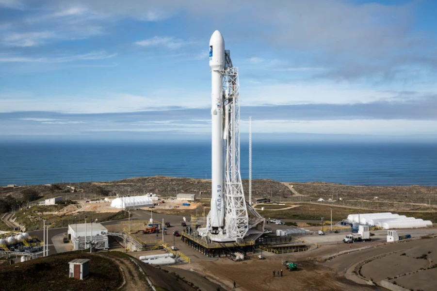 Что такое SpaceX?